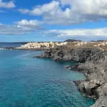 Air-conditioned, Remarkably Beautiful Apartment, Fibre Wi-fi, Pool * Arona (Tenerife)