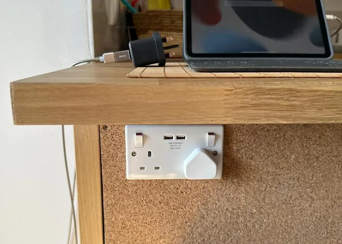 Air-conditioned, Remarkably Beautiful Apartment, Fibre Wi-fi, Pool